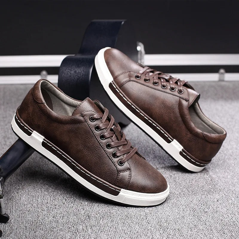 LEATHER SNEAKERS